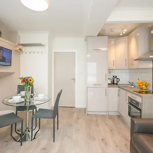 camden-apartments.dublin-hotelsweb.com/