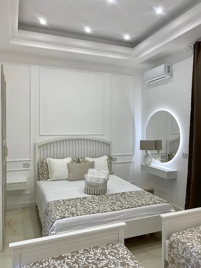 Ferdinando'S Home Napels